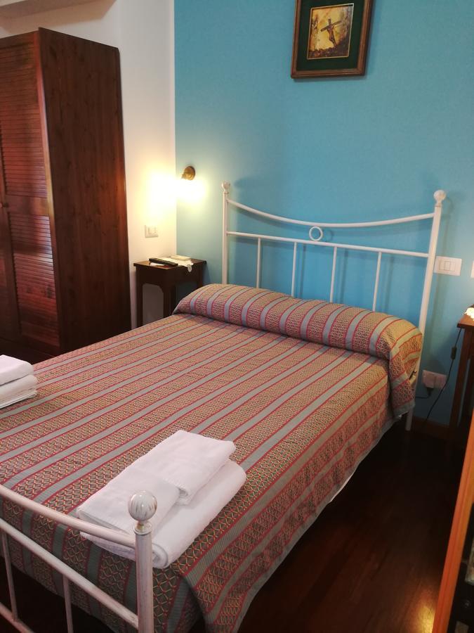 Domomea Hotell Quartu SantʼElena Exteriör bild